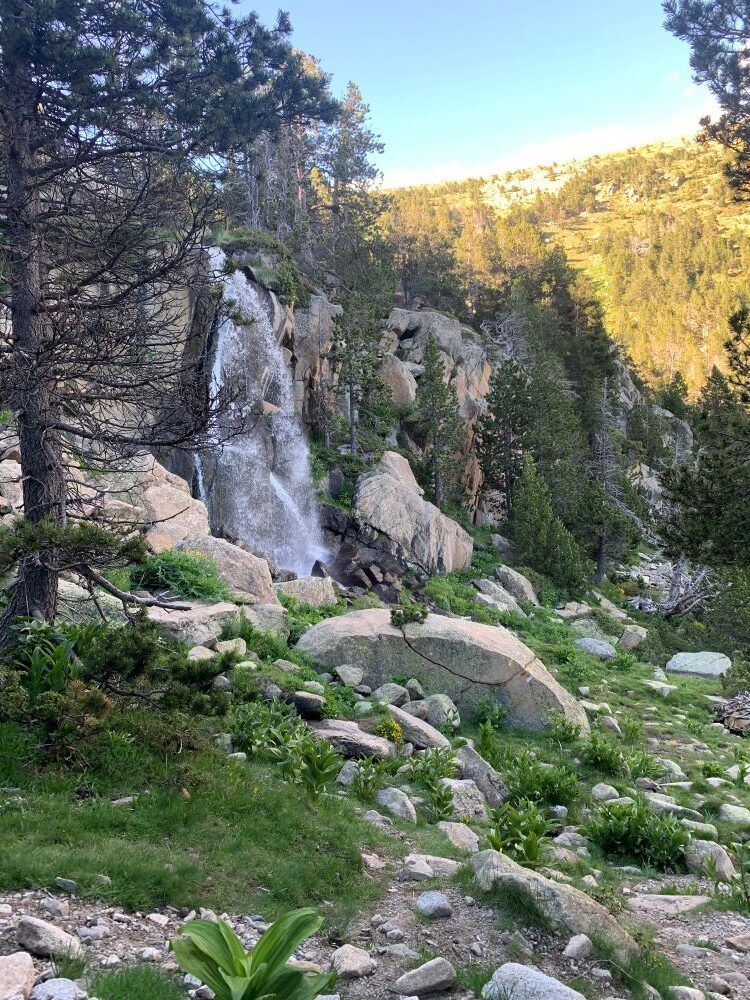 cascada alpina en Cerdanya